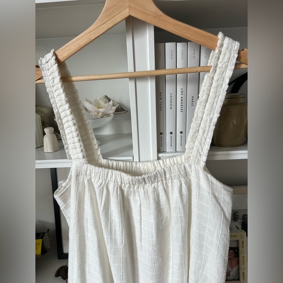 Mirth Monaco Dresss - Picture 9 of 9